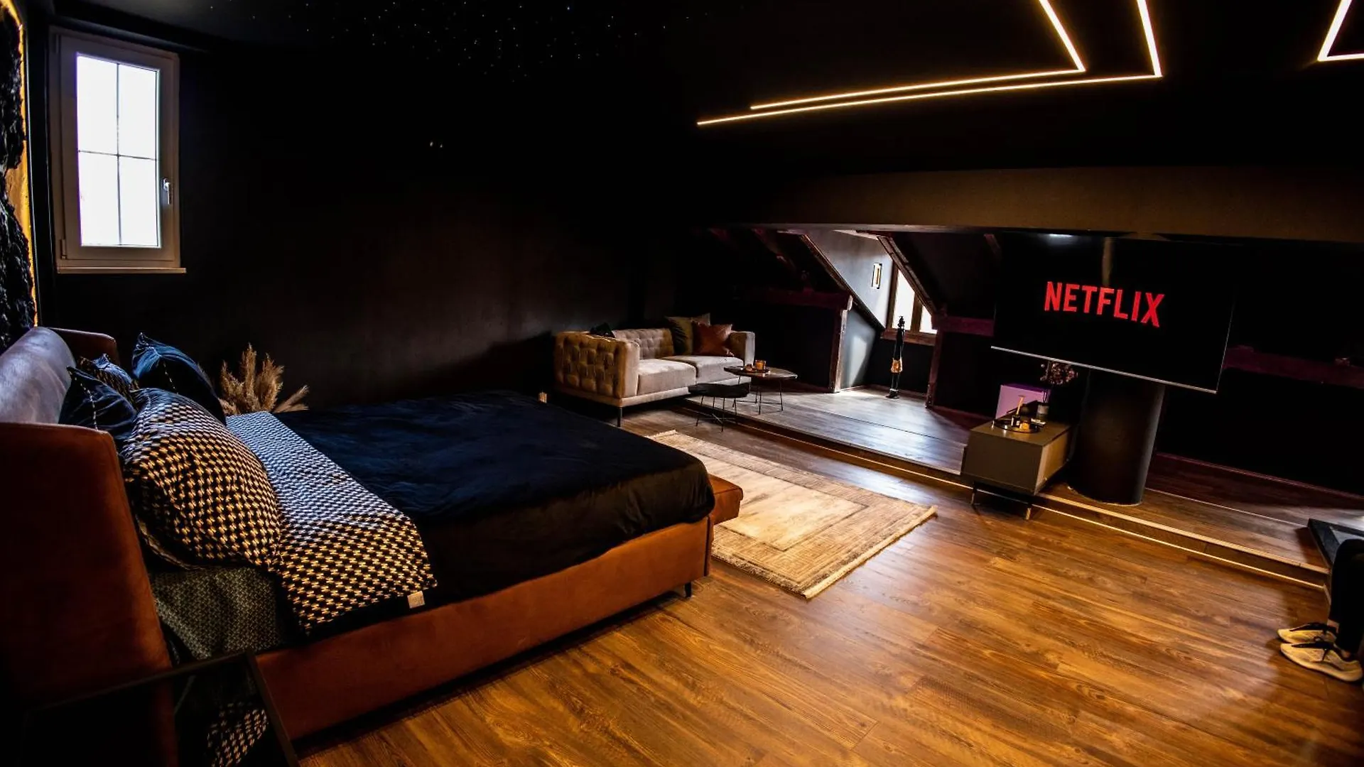 Unique Luxury Suite شكودر بيت ريفي